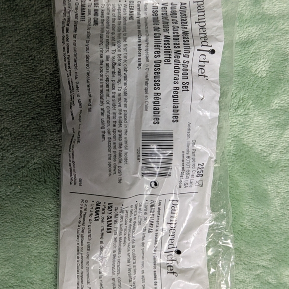 Pampered Chef Adjustable Measuring Spoon Set - Picture 2 of 2
